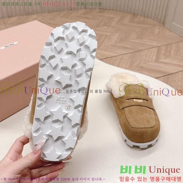 ̿̿ þ   32MU902700-1