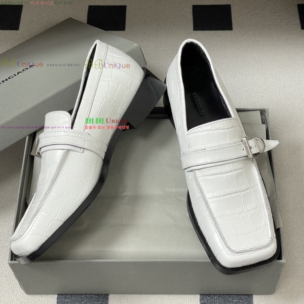 ���� �߷���*�� Ŭ���� ���� 39BL2512223-2