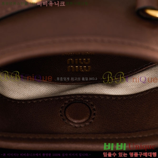 #�̿�̿� ���� �ƹ�ٸ� ��Ʈ�� �Ŀ�ġ 5NR461-701