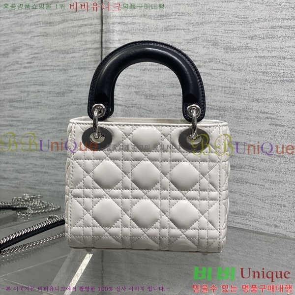 #��� ���̵� ��� ü�� �� �̴� M0505-601