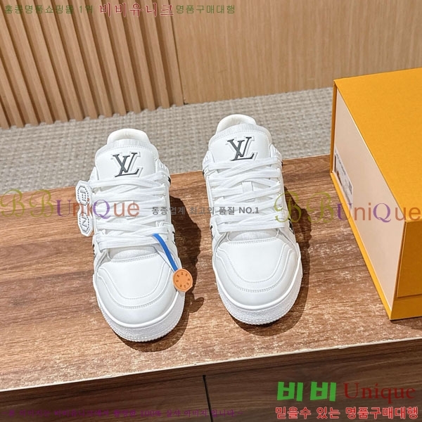 �������� LV Ʈ���̳� ����Ŀ�� LV511801