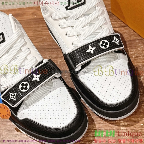 �������� LV Ʈ���̳� ����Ŀ�� LV511802-5