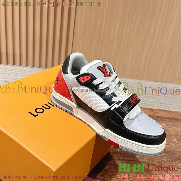 �������� LV Ʈ���̳� ����Ŀ�� LV511802-10