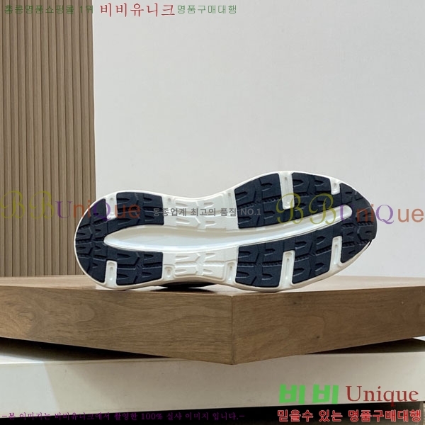 ���� ��**�� ����Ŀ�� MO592280