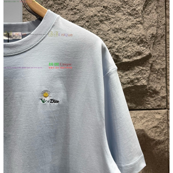 ���� ũ������ ���� Ƽ���� CH814689-3