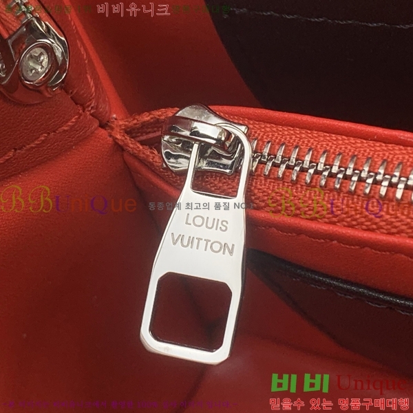 #���� ���� ��Ʈ�� īǶ�� �̴� M12977-101