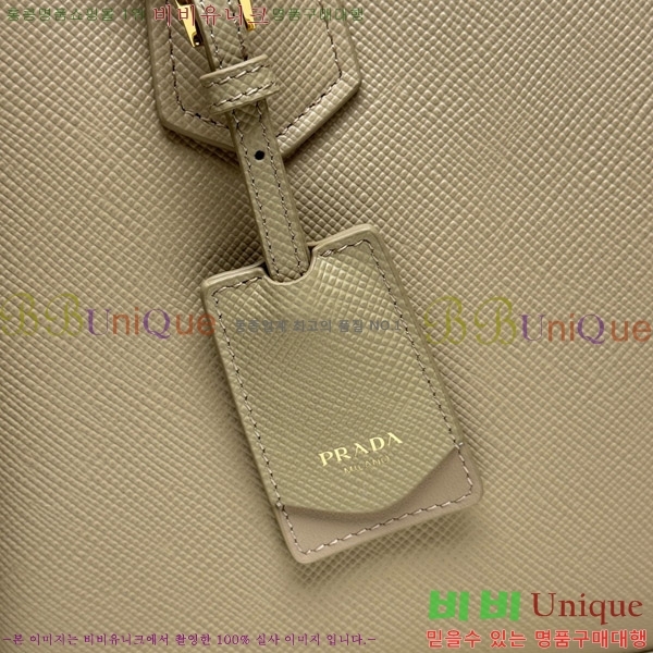 #����� �κ��� ���ǾƳ� ��Ʈ�� 1BG775-201