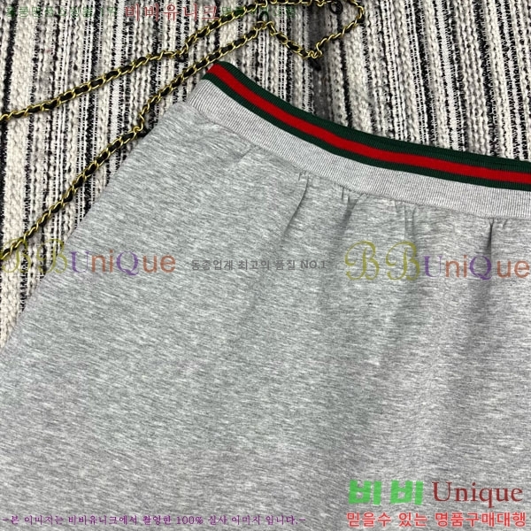 ���� ���� ��ĿƮ GU134077-8