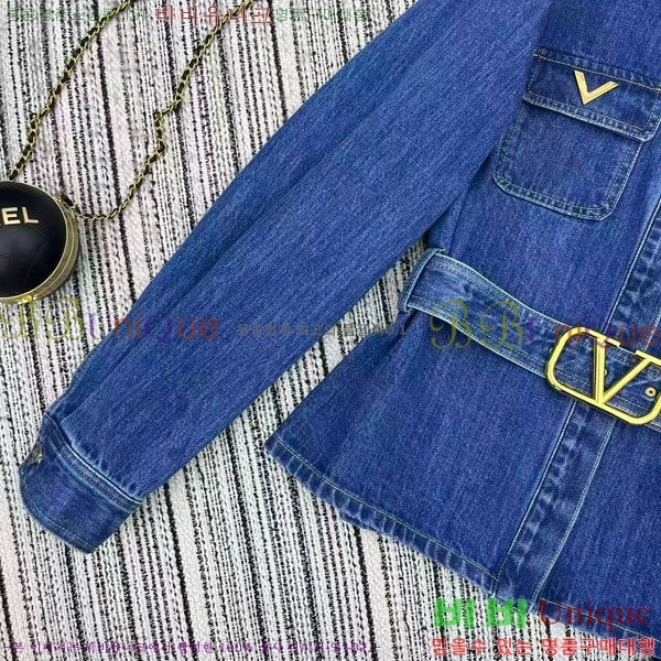  ���� �߷�Ƽ�� ���� V15345022-1