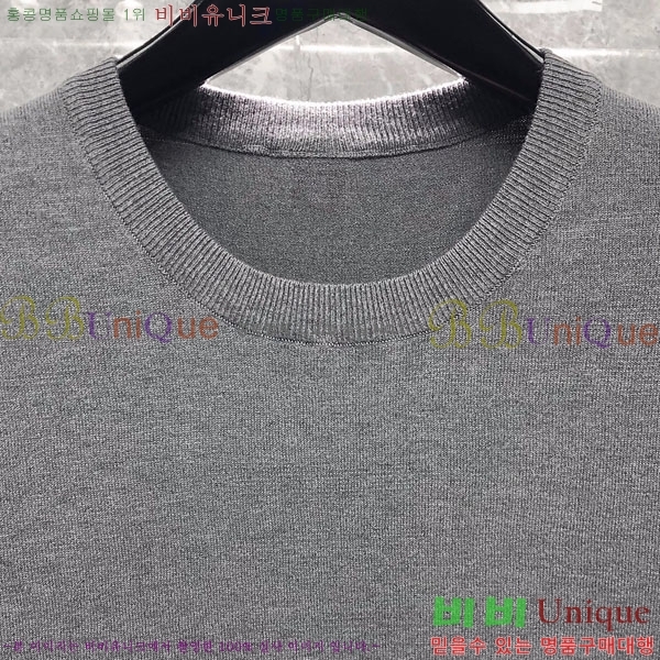  ����� ī�� ���� Ƽ���� TB68572-1