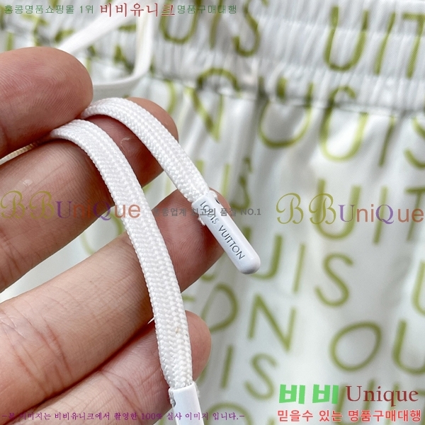 ���� ���̺��� ��Ʈ LV4571284