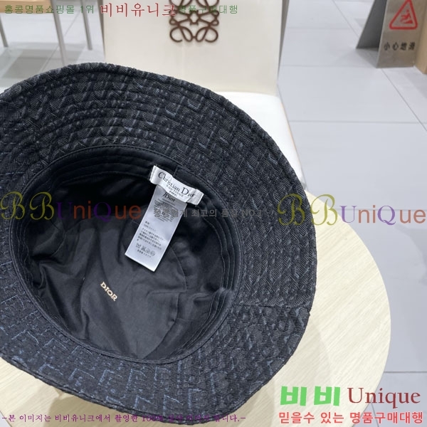 ��* ���� DR28411-4