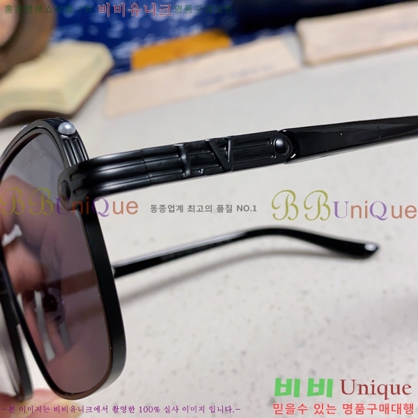 ���̺��� ���۶� LV7984672-6