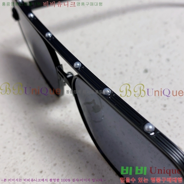 ���̺��� ���۶� LV7984672-6