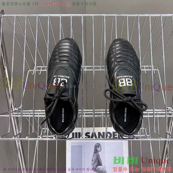 ���� �߷��þư� ����Ŀ�� B6300460