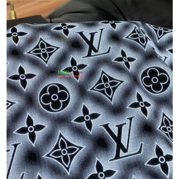 ���� ���̺��� ���� Ƽ���� LV621548-2