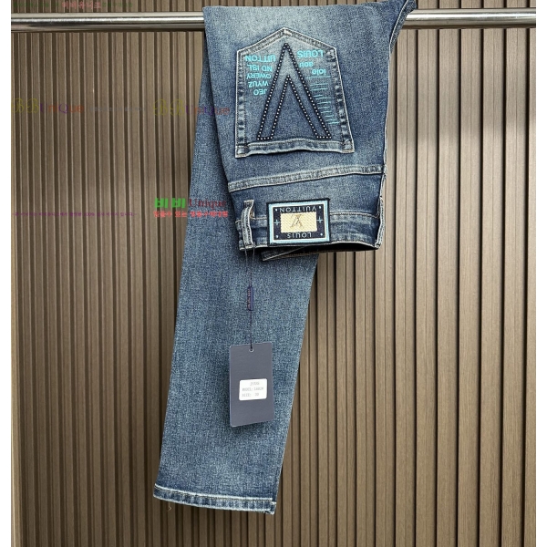 ���� ���̺��� û���� LV241789