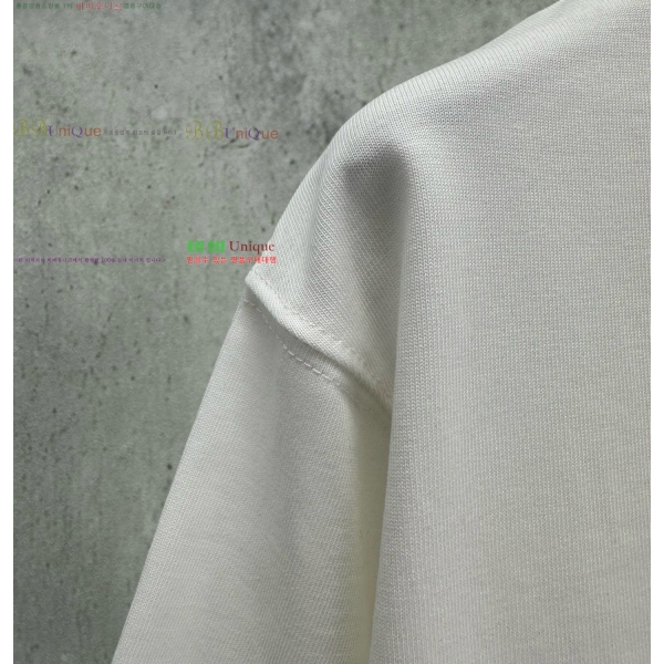 ���� ũ������ ���� Ƽ���� CH125386-3