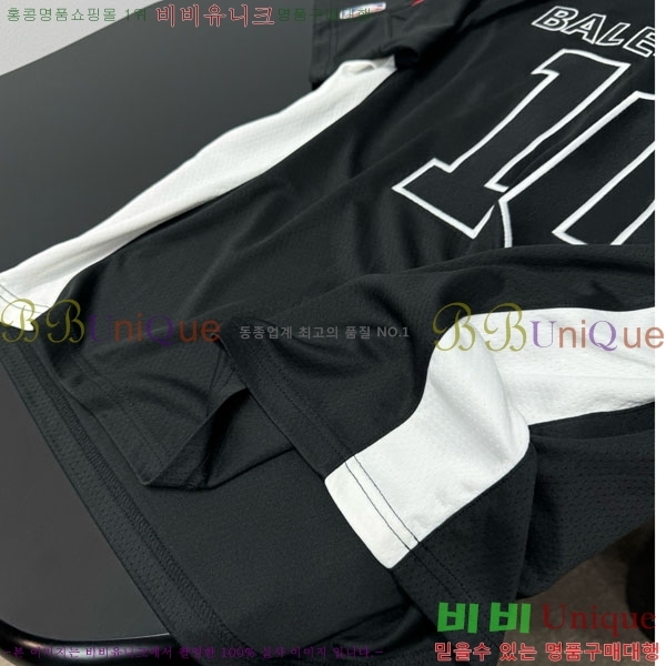 �������� �߷��þư� ���� Ƽ���� BA563302-4