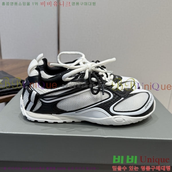 ���� �߷��þư� ����Ŀ�� B63777801-2