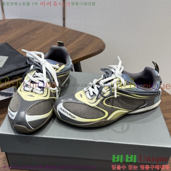 ���� �߷��þư� ����Ŀ�� B63777801-1