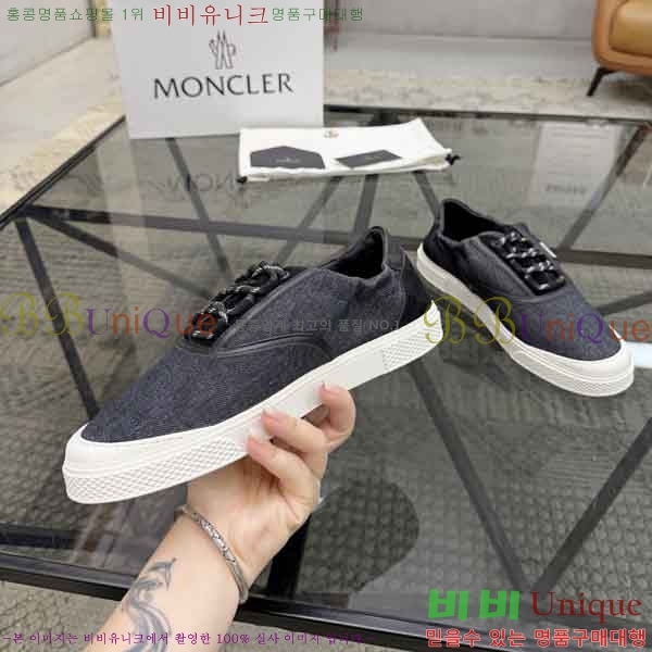 ���� ��**�� ����Ŀ�� M2N66902