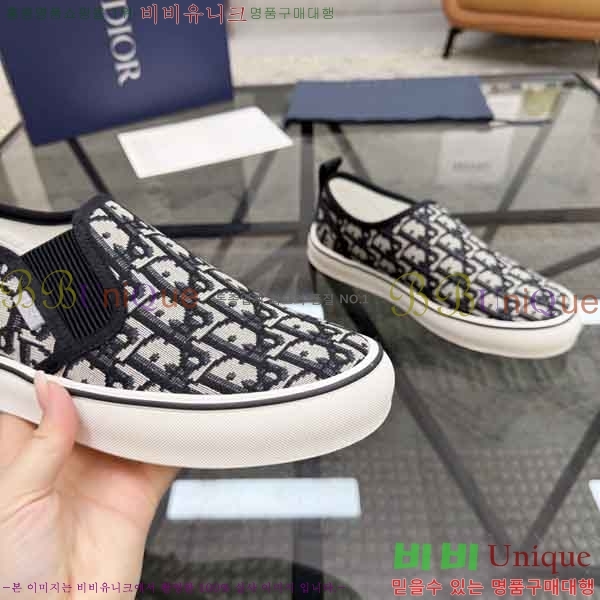 ���� ��* ������ DR990649