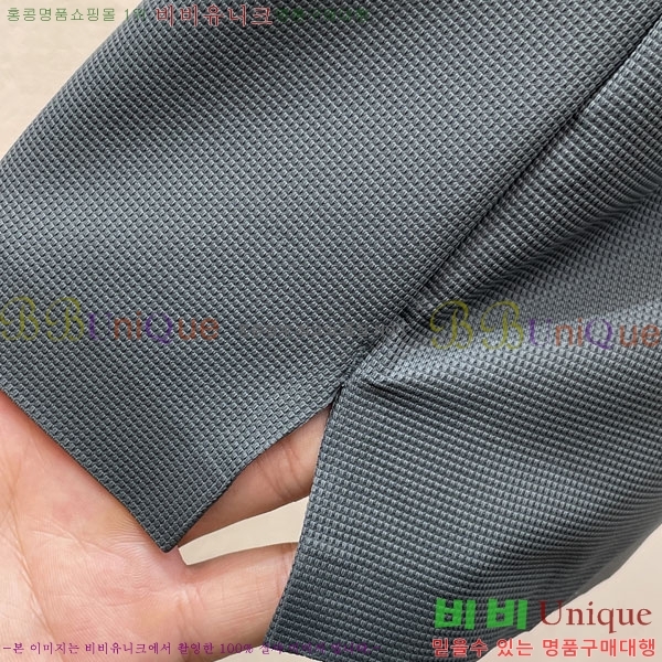 ���� ���̺��� ī�� ���� Ƽ���� LV61539-1