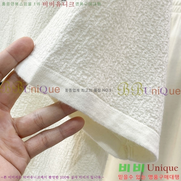 ���� �ο��� ���� Ƽ���� LE214590-2