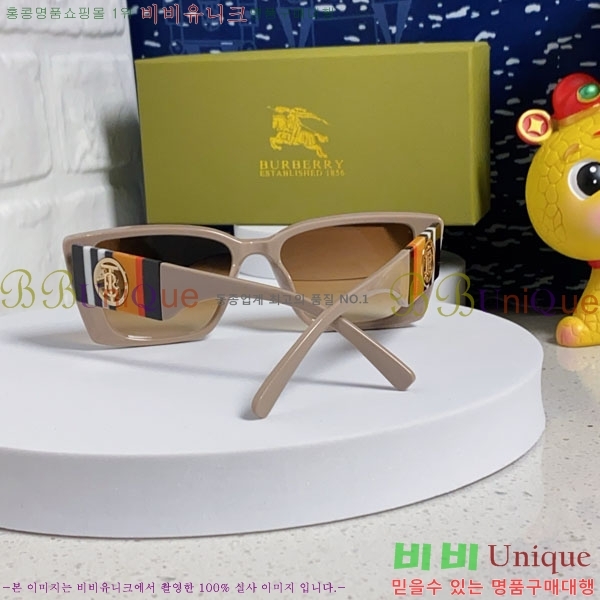 ������ ���۶� B4857913480-1