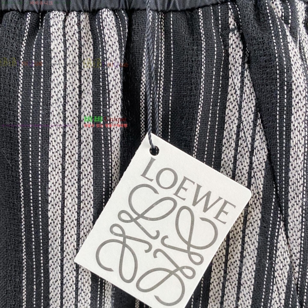 ���� �ο��� ��� �ݹ��� 22LW2642213-2